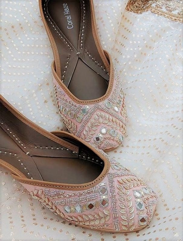 Pastel Pink Nagra Juti