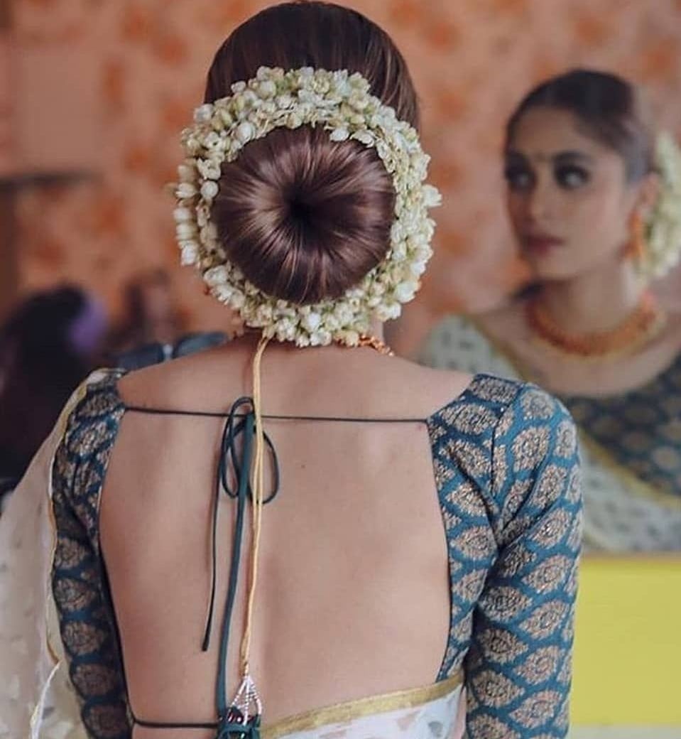 Mix and Match Gajra hairstyle