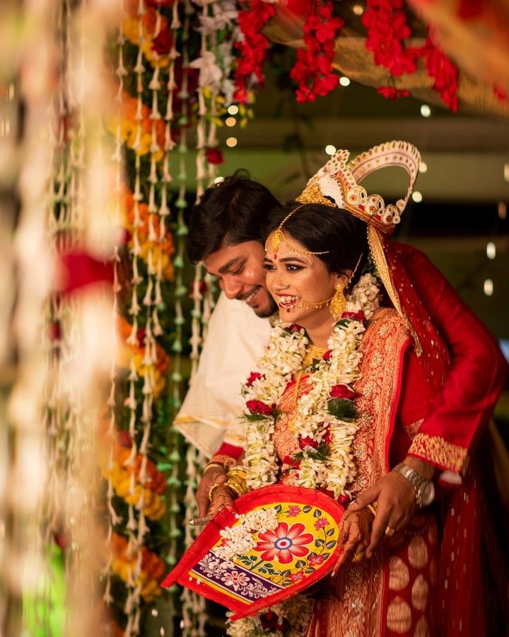 10 Beautiful Bengali Photoshoot Ideas for the Wedding Ceremony 10 Beautiful Bengali Photoshoot Ideas for the Wedding Ceremony