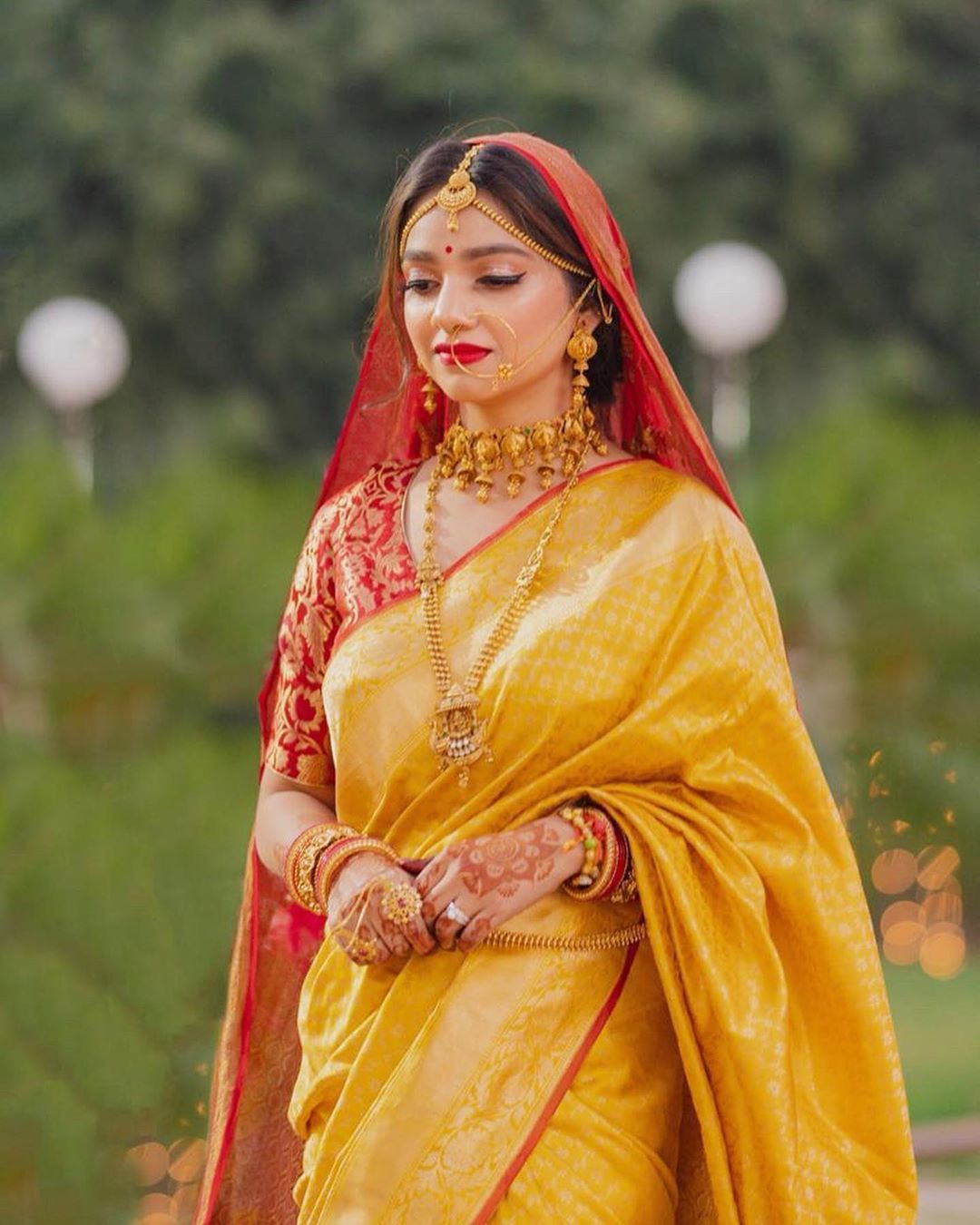 Traditional Saree with Gold Jewellery