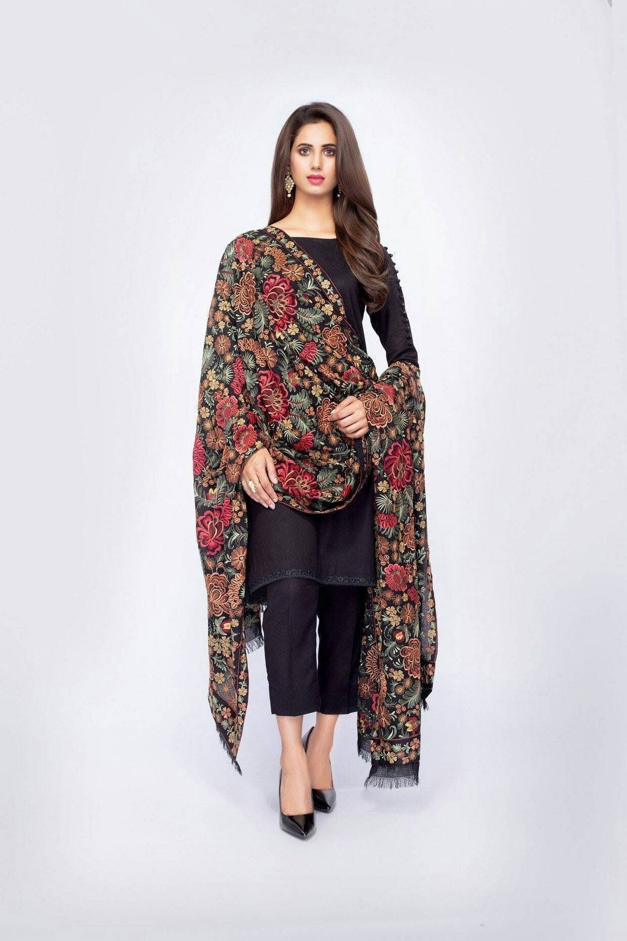 Kashmiri Pashmina Black Phulkari Dupatta