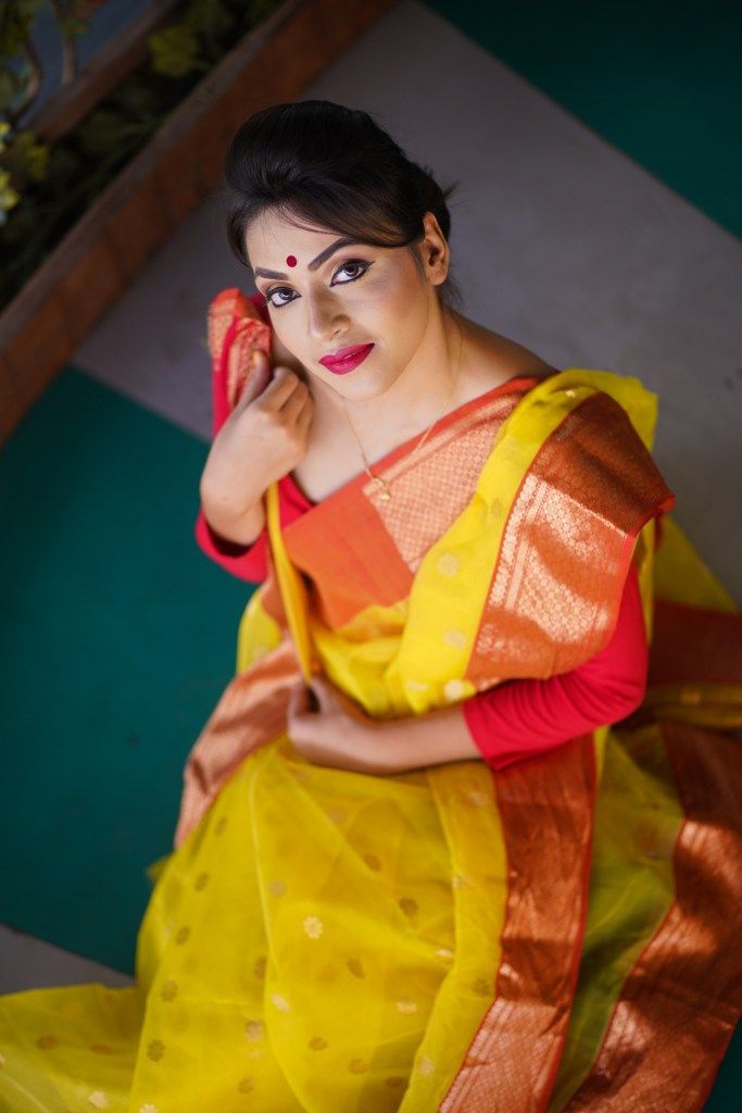 Taant Bengali Saree