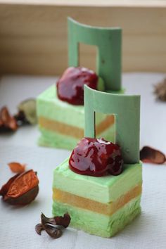 Miniature Paan Cakes