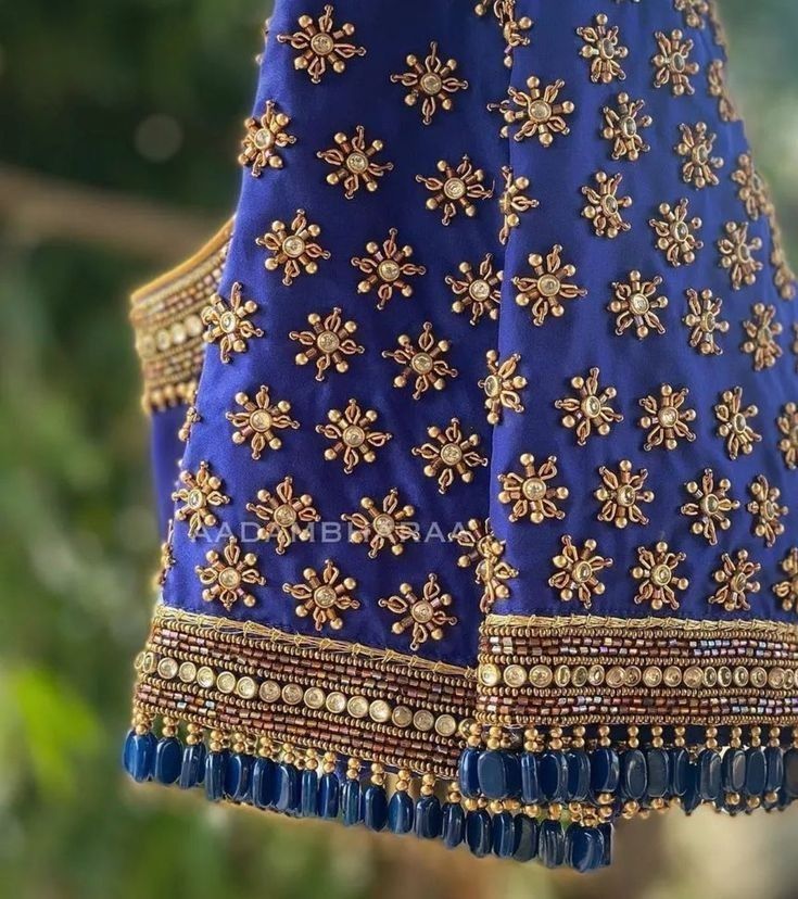 Top 12 Wedding Simple Attractive Blouse Design Ideas Top 12 Wedding Simple Attractive Blouse Design Ideas