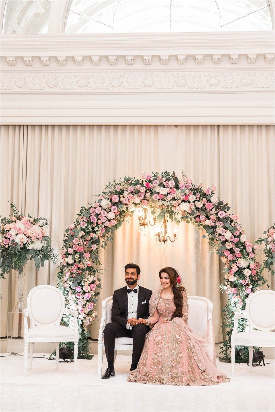 Scintillating White Reception Flower Wedding Stage Decoration