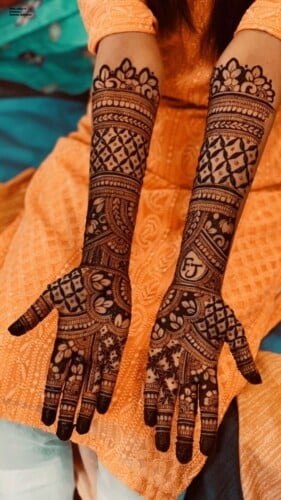 Royals Garden Stylish Dubai Mehndi Design,Dubai Mehndi Designs