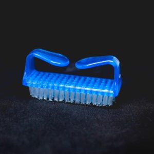 מברשת לניקוי ציפורניים