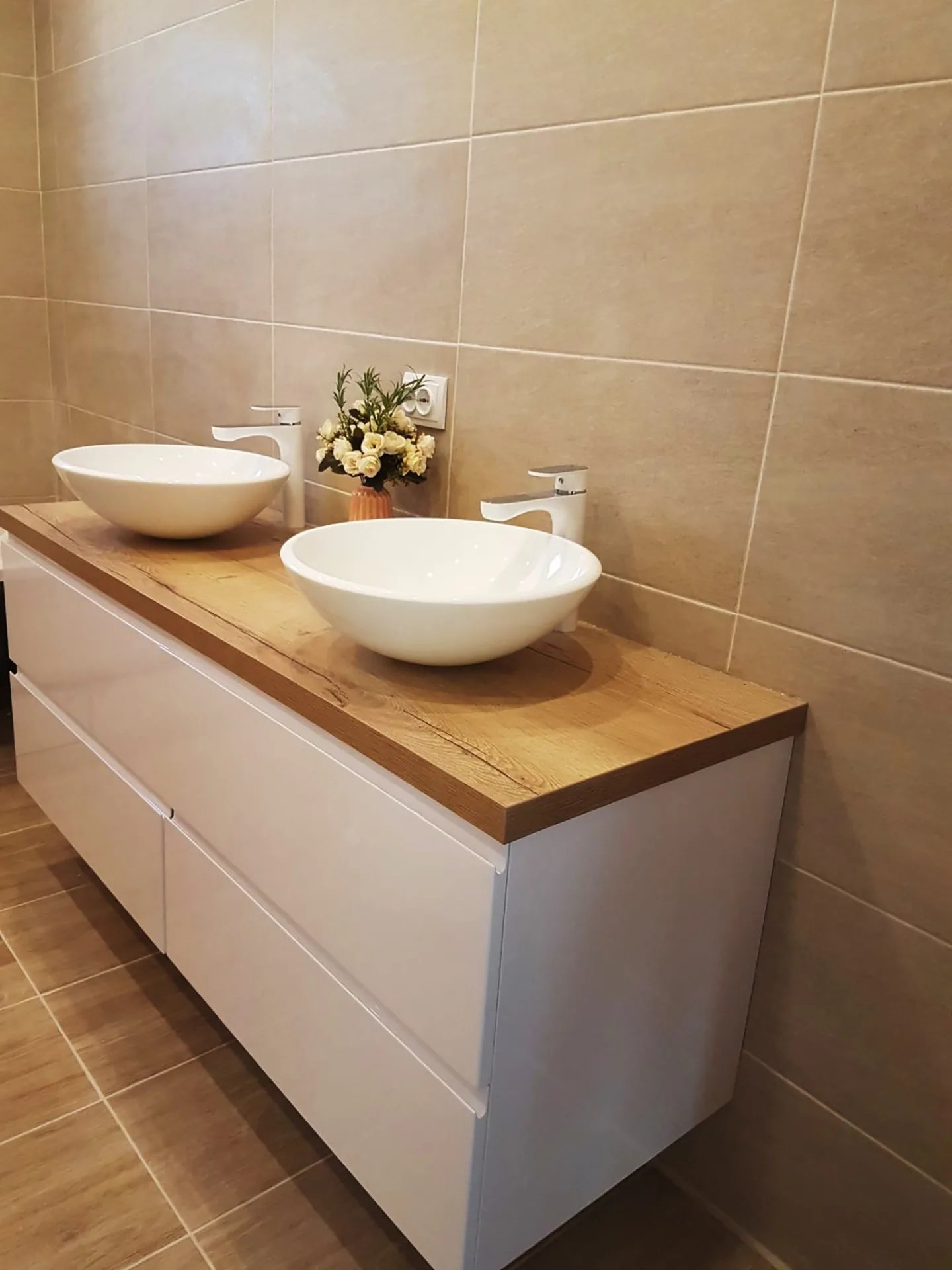 kupaonski-namjestaj-lakirani-medijapan-zagreb Kupaonski Namjestaj Lakirani Medijapan Zagreb