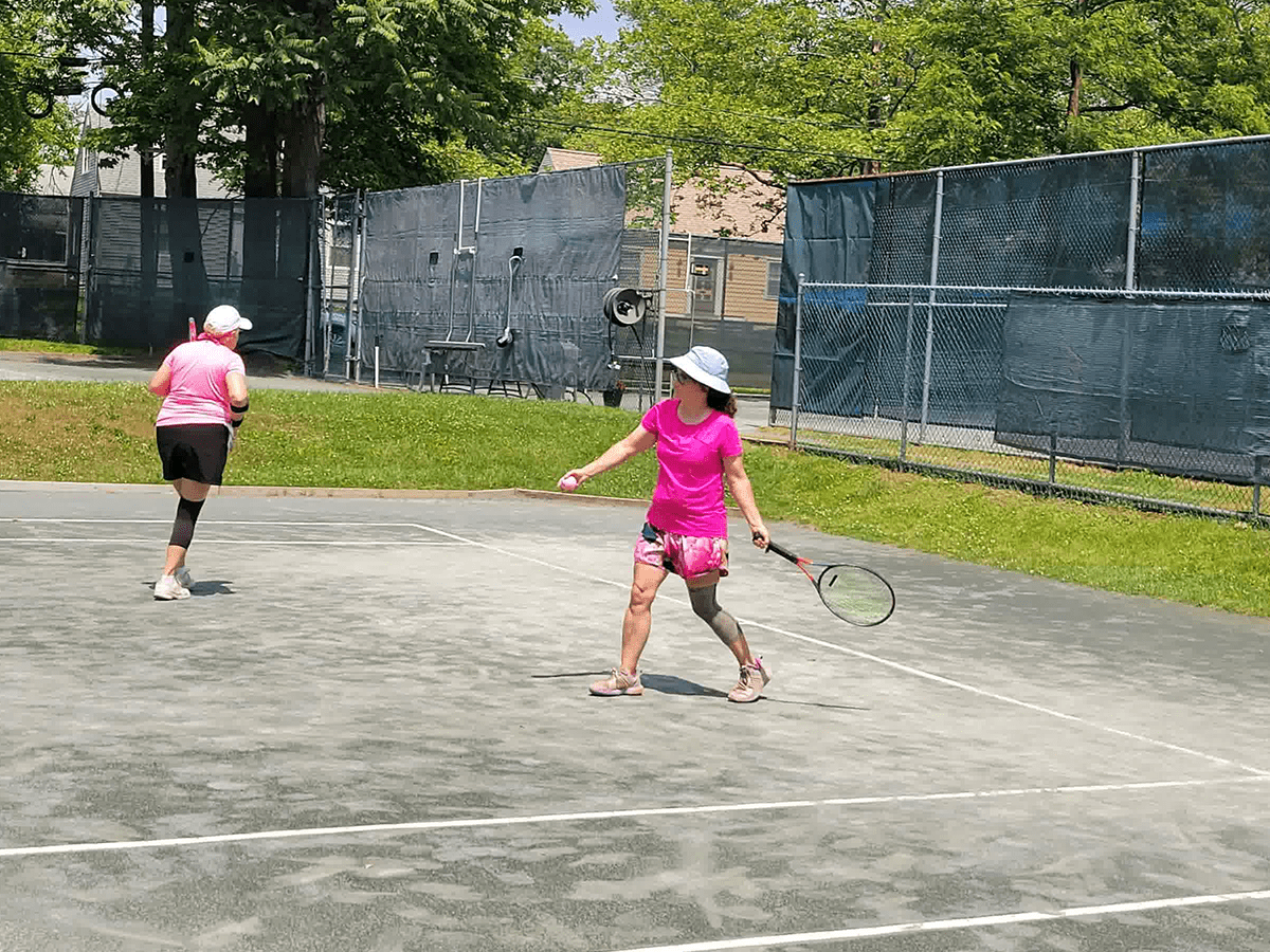 ladies tennis outdoor-min ladies outdoor tennis social har-tru nj