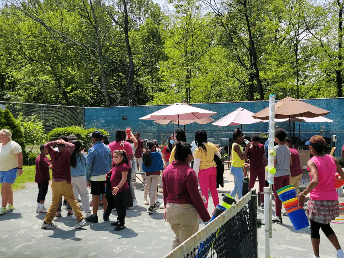 kids tennis program 11-min kids tennis lessons plainfield nj