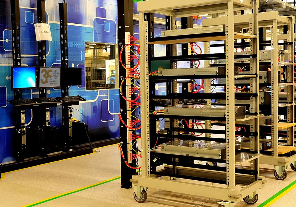 Material Handling Carts in Computer Component Manufacturing Material Handling Carts in Computer Component Manufacturing