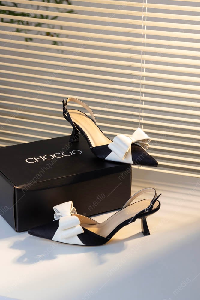 CHỤP ẢNH GIÀY DÉP TẠI BÌNH DƯƠNG TOP 1