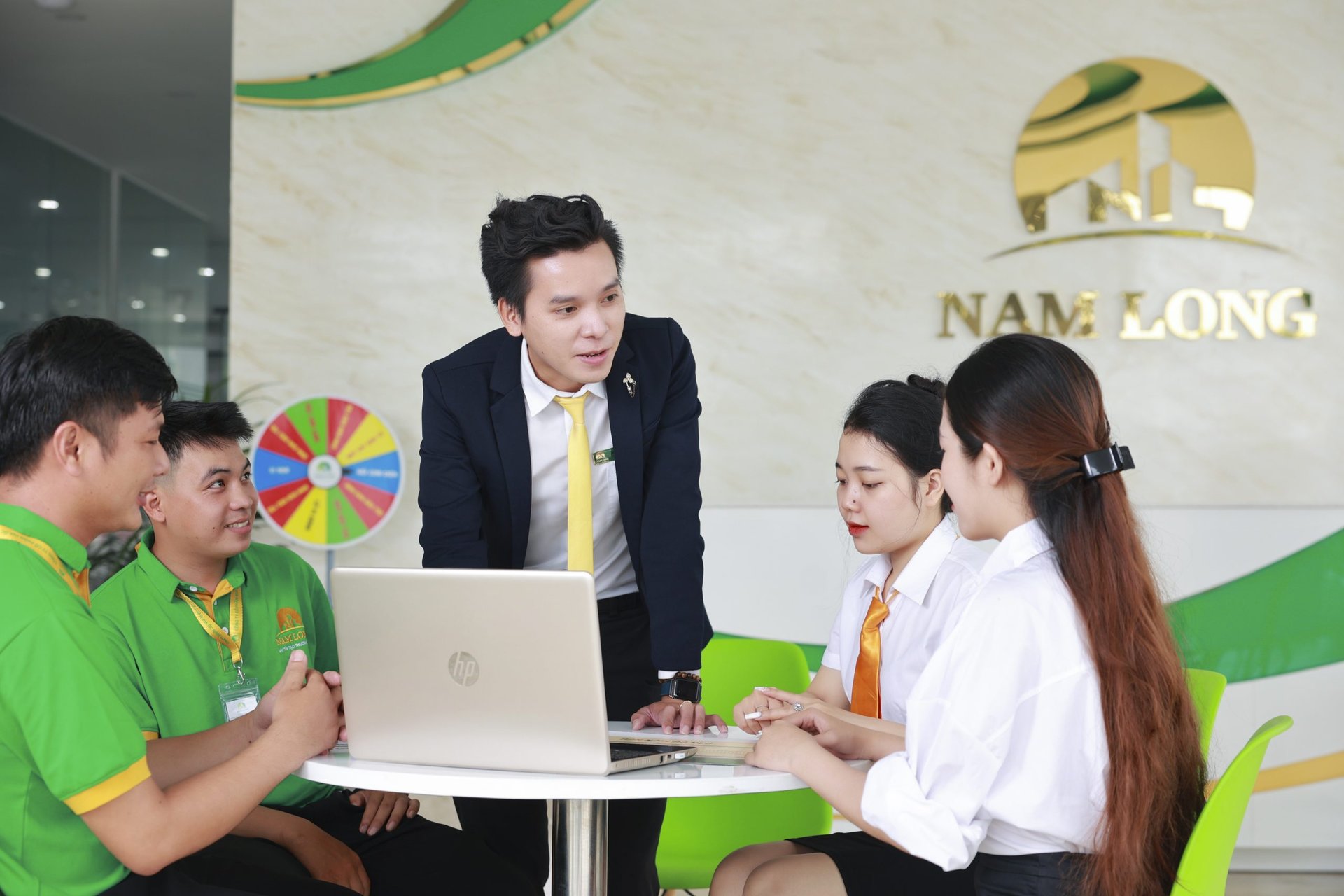 chup-anh-profile-cho-doanh-nghiep-tai-bien-hoa-3