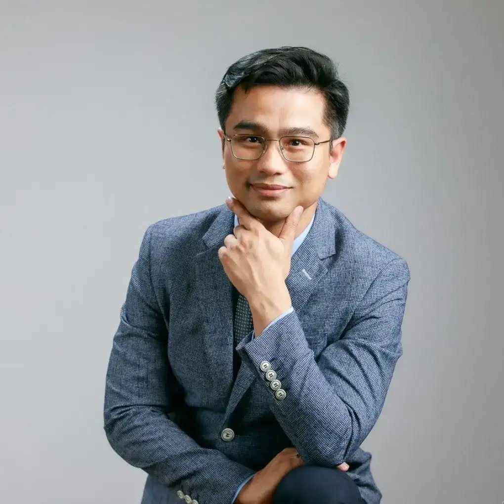 Trang chủ Bùi Minh Tú