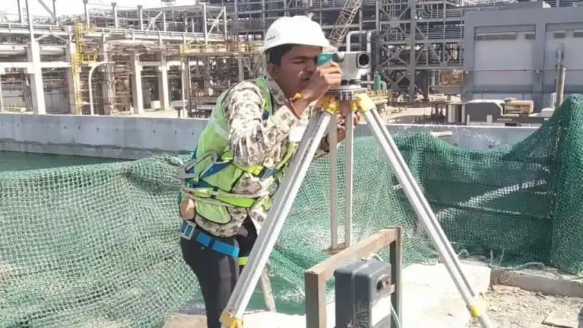 Role and Responsibilities of Construction Engineers