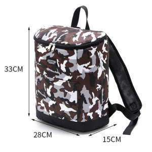 Sac à dos isotherme camouflage, dimensions 33 cm de hauteur, 28 cm de largeur et 15 cm de profondeur, idéal pour garder vos boissons et aliments à la bonne température.