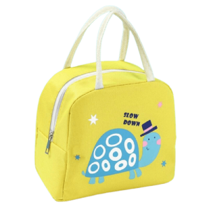 sac isotherme jaune avec motif de tortue et inscription