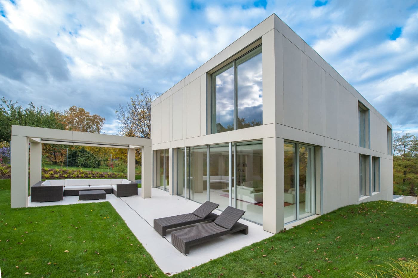 Technostein modernes Architektenhaus