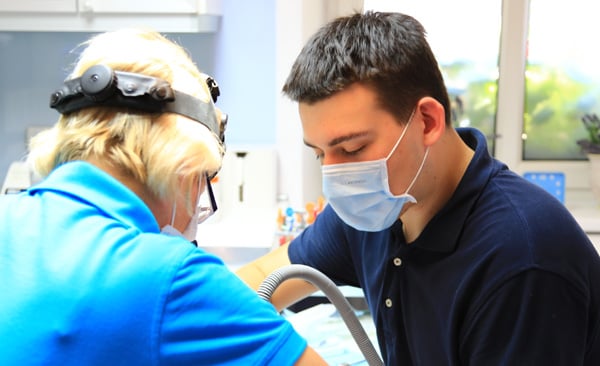 Praktyki studenckie w Stomatologii Bez Bólu