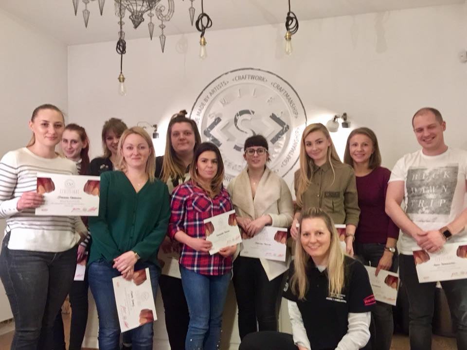 26219093_360360594433034_5847924394976015199_n