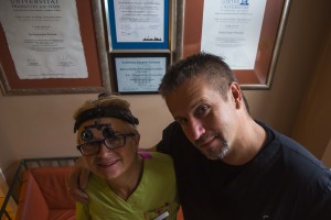 Koleżanka i kolega z frankfurckiej ławki klasowej Master of Oral Implantology Koleżanka i kolega z frankfurckiej ławki klasowej Master of Oral Implantology