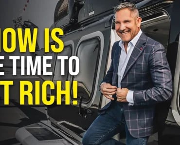 From Hoarding to Growth: How Rich People Think About Money From Hoarding to Growth: How Rich People Think About Money