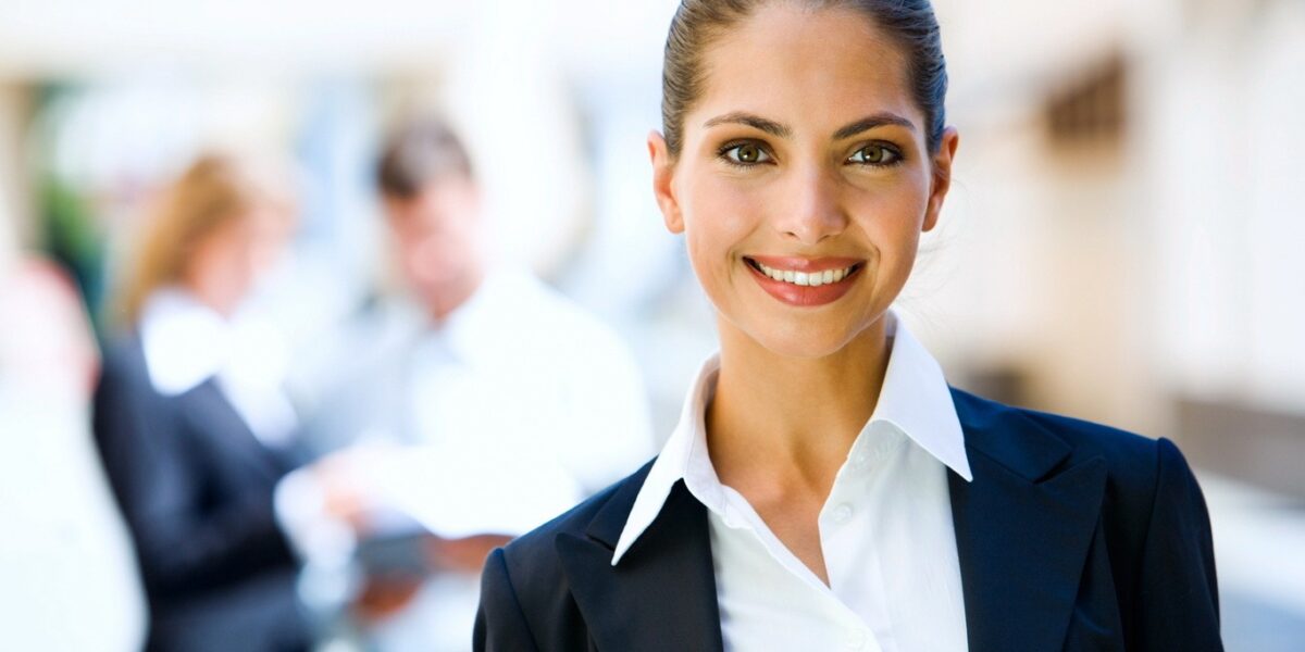 kobieta smilee img-4