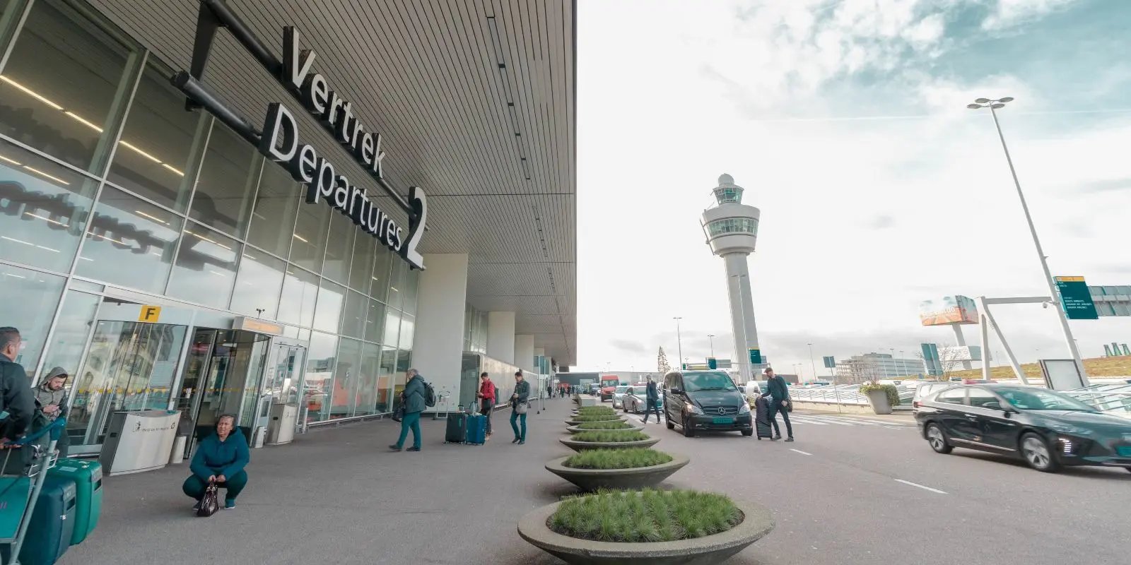 airports near amsterdam schiphol