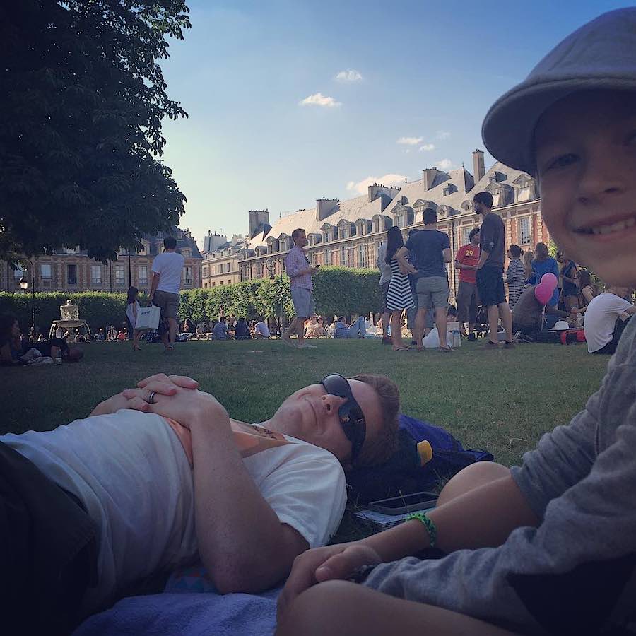 rory-moulton-place-des-voges-paris