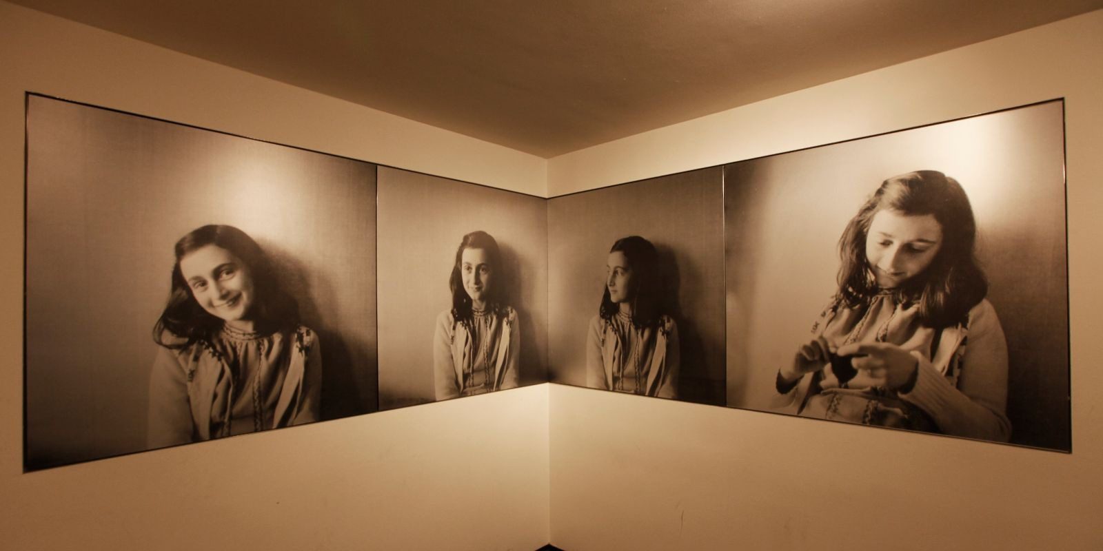 Anne Frank House tickets must be booked online