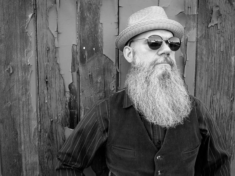 Justin Howl bw jpg img-68