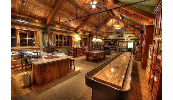 World's Greatest Base ment Caves and man caves. (32)