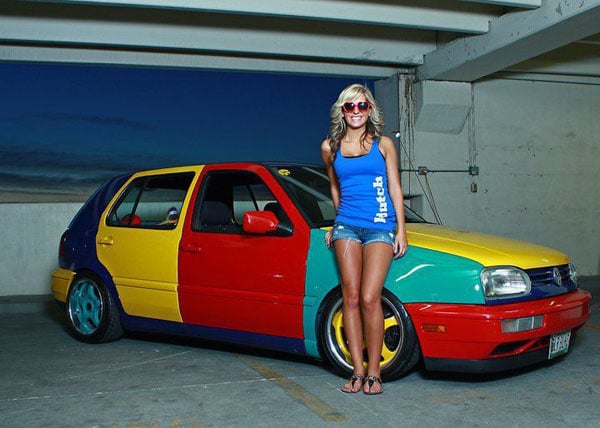 A babe posing with a flashy dub.