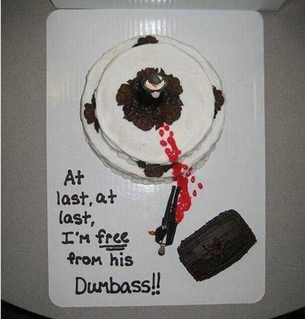Hilarious Divorce Cake that is better than the wedding cake. (16)