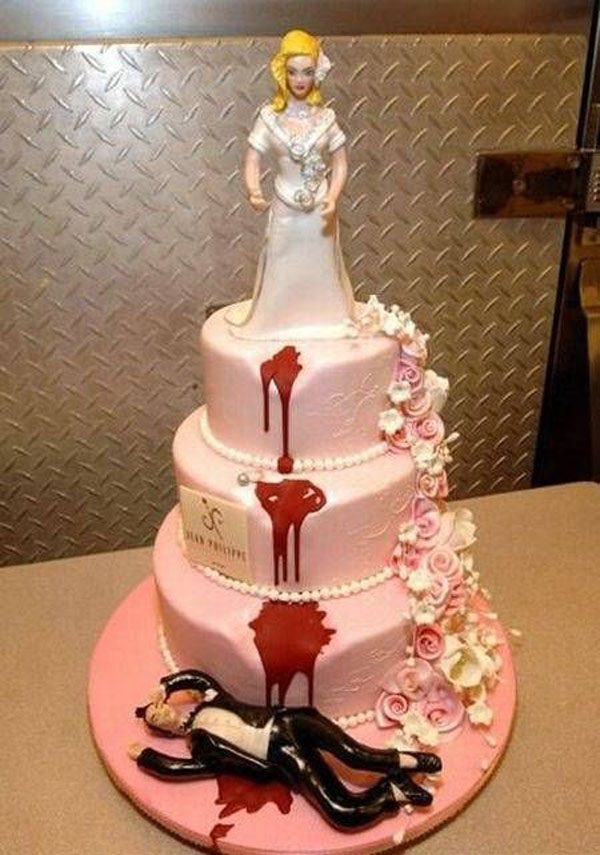 Hilarious Divorce Cake that is better than the wedding cake. (13)
