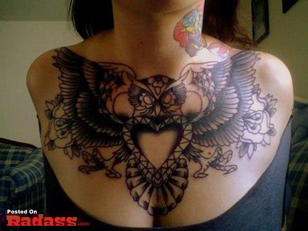 hot girls with tattoos-28 wine tattoo photos. (7)