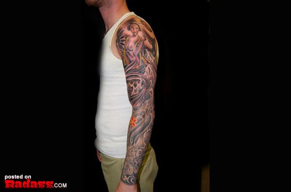 Pop Stars of the 90’s and What They Look Like Today - A woman in a gold dress and a woman in a black dress.