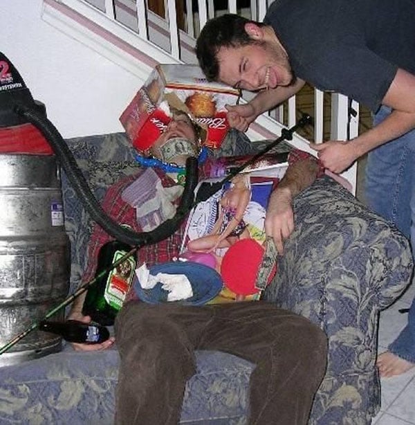 Alcohol doesn't get people drunk. Drunk People get people drunk. (5)