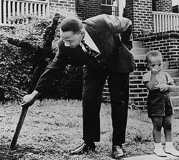 Historically Significant Moments caught on camera. (9)