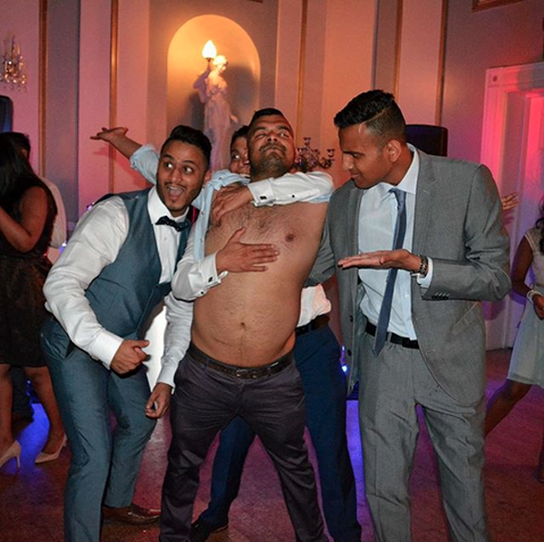 Weekend confession s of drunk girls and guys partying. (25)