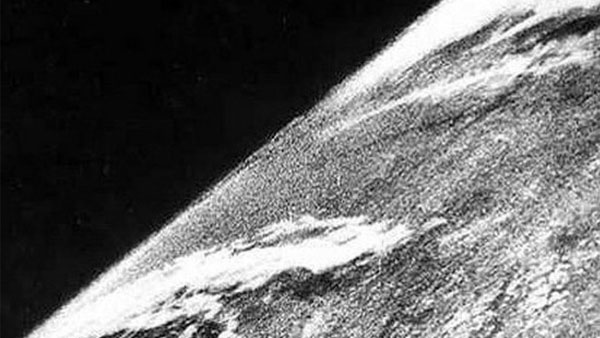 Historically Significant Moments caught on camera. (28)