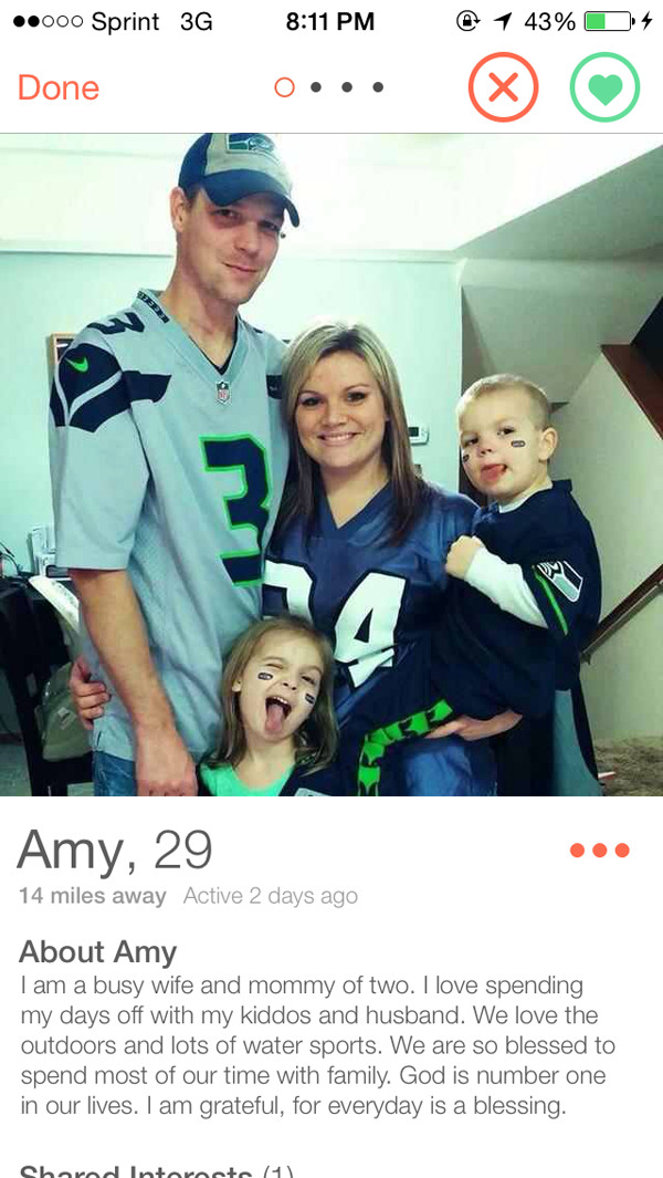 The best in Tinder funny dating posts. (15)