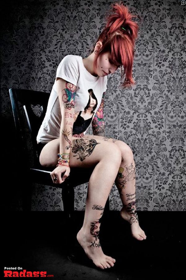 hot girls with tattoos-30 Insane sleeve tattoo featuring a woman adorned with elegant roses, by Benjamin Blaukis.
