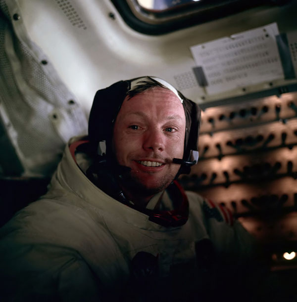 Historically Significant Moments caught on camera. (29)