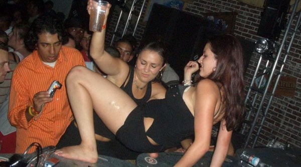 Alcohol doesn't get people drunk. Drunk People get people drunk. (9)