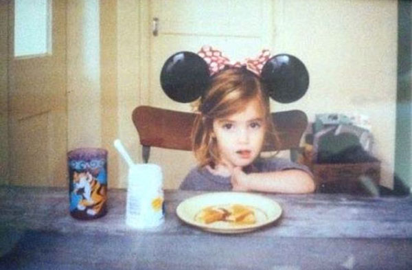 Old classic photos of famous people. (50)