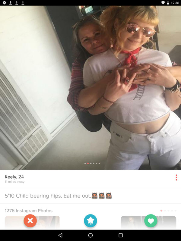 Hilarious Tinder profiles and photos. (18)