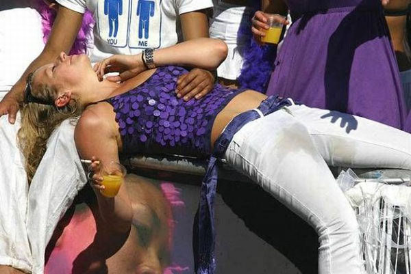The best drunk girl pics on the internet. (14)