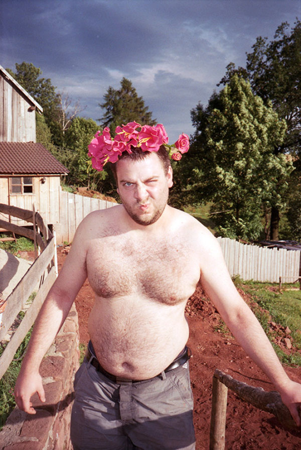 Weekend confessions of drunk girls and guys partying. (36)