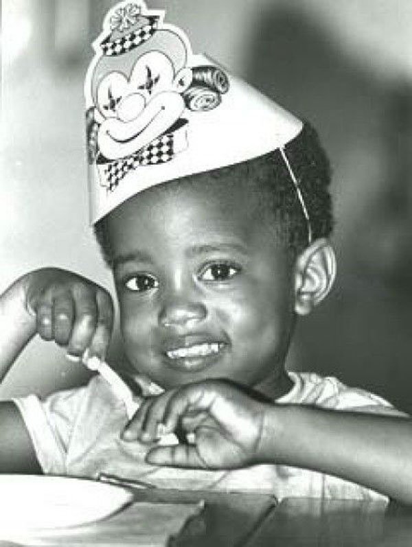 Photos of Celebrities before they were famous. (11)